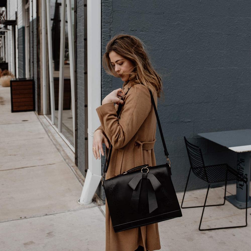 Bernadette – Axelväska med knutar